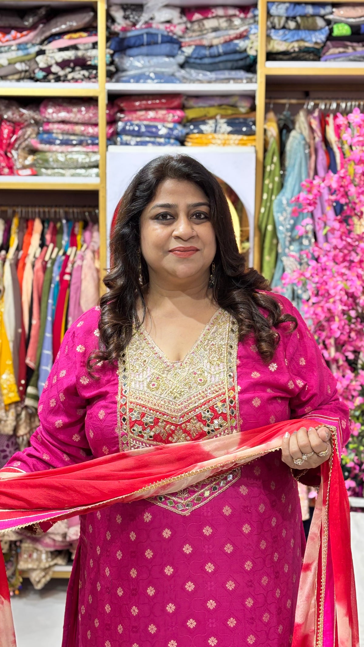 Festive Suit Set with Statement Tie-Dye Border Dupatta