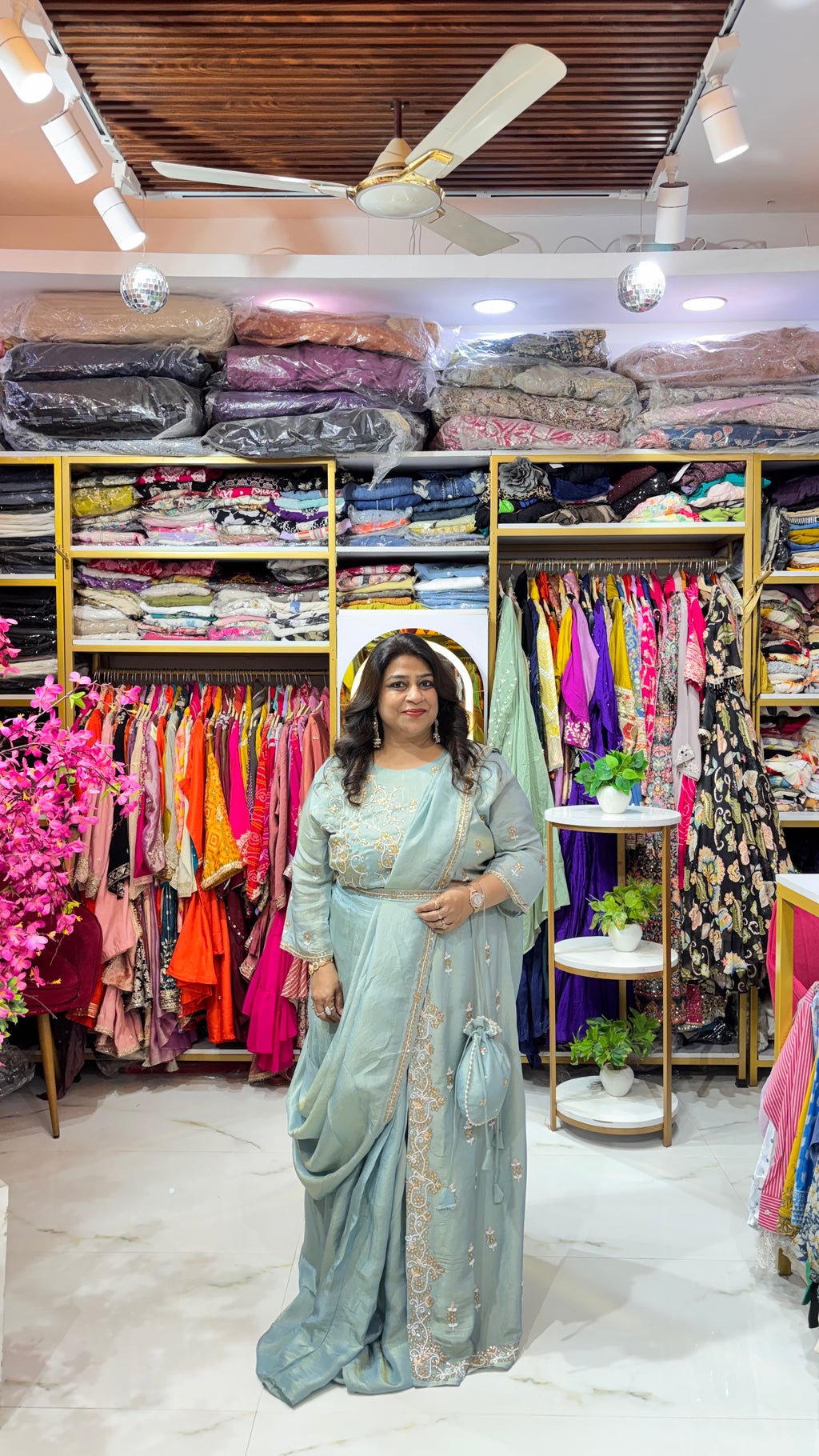 Shimmer Tissue Gota Patti Drape Set with Belt & Potli