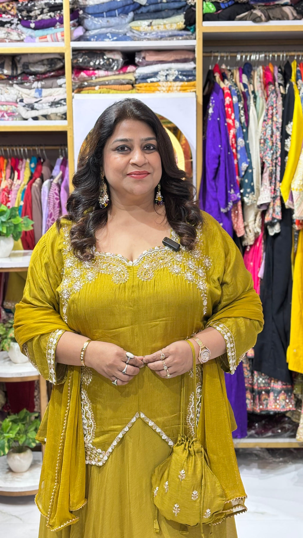 4-Piece Short Kurti Skirt Set with Dupatta & Potli