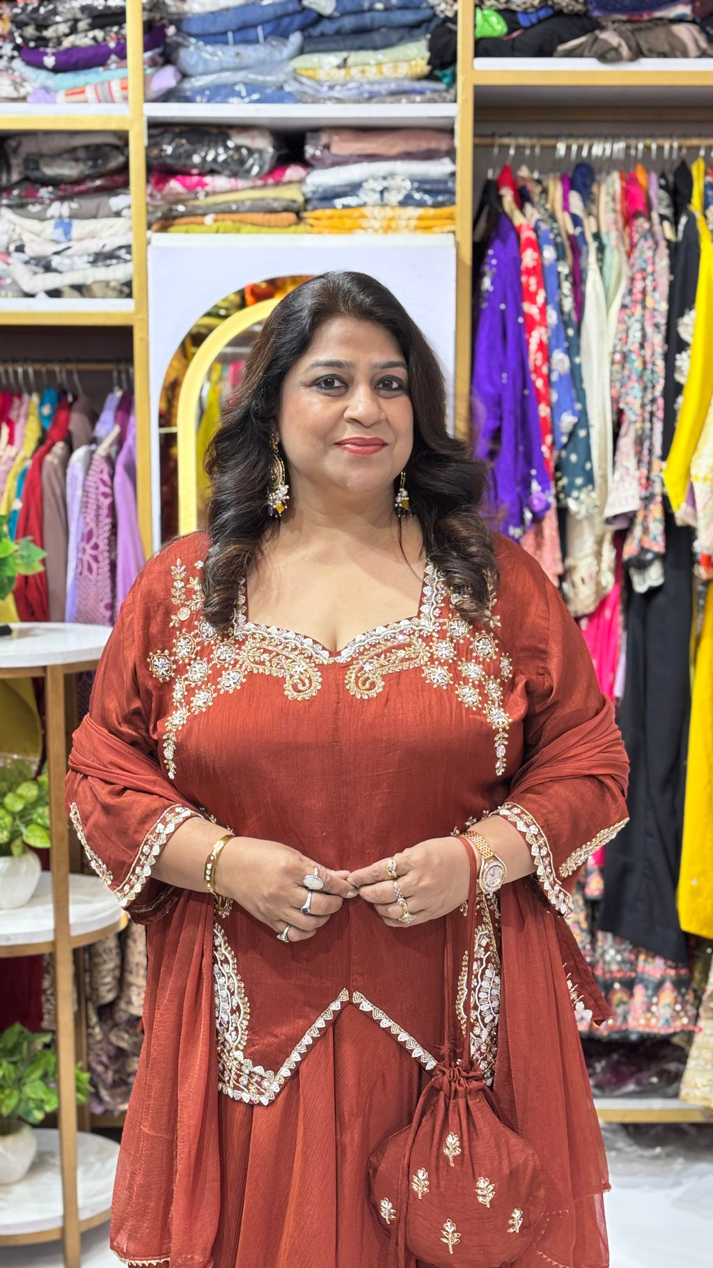 4-Piece Short Kurti Skirt Set with Dupatta & Potli
